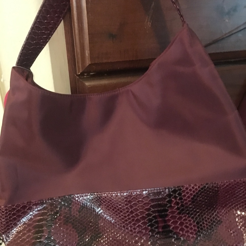Purse - Picture 2 of 2